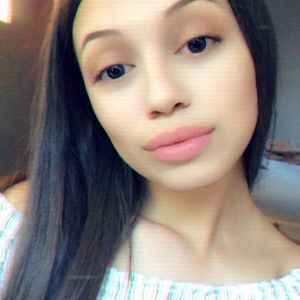 Meet your Posher, Alysea